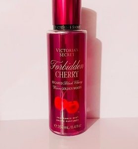Forbidden Cherry Victoria's Secret Fragrance Mist