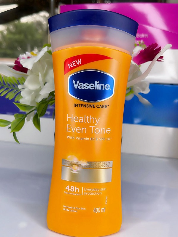 Vaseline Inrensive Care Even Tone Body Lotion 400ml